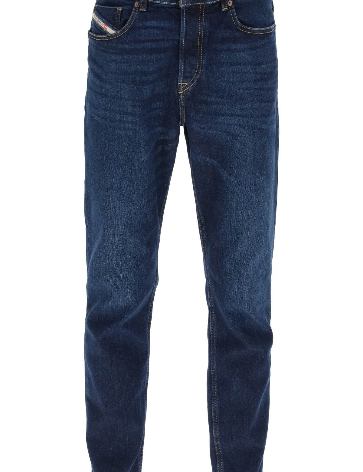 diesel-d-fining-jeans-with-tapered-leg.jpg