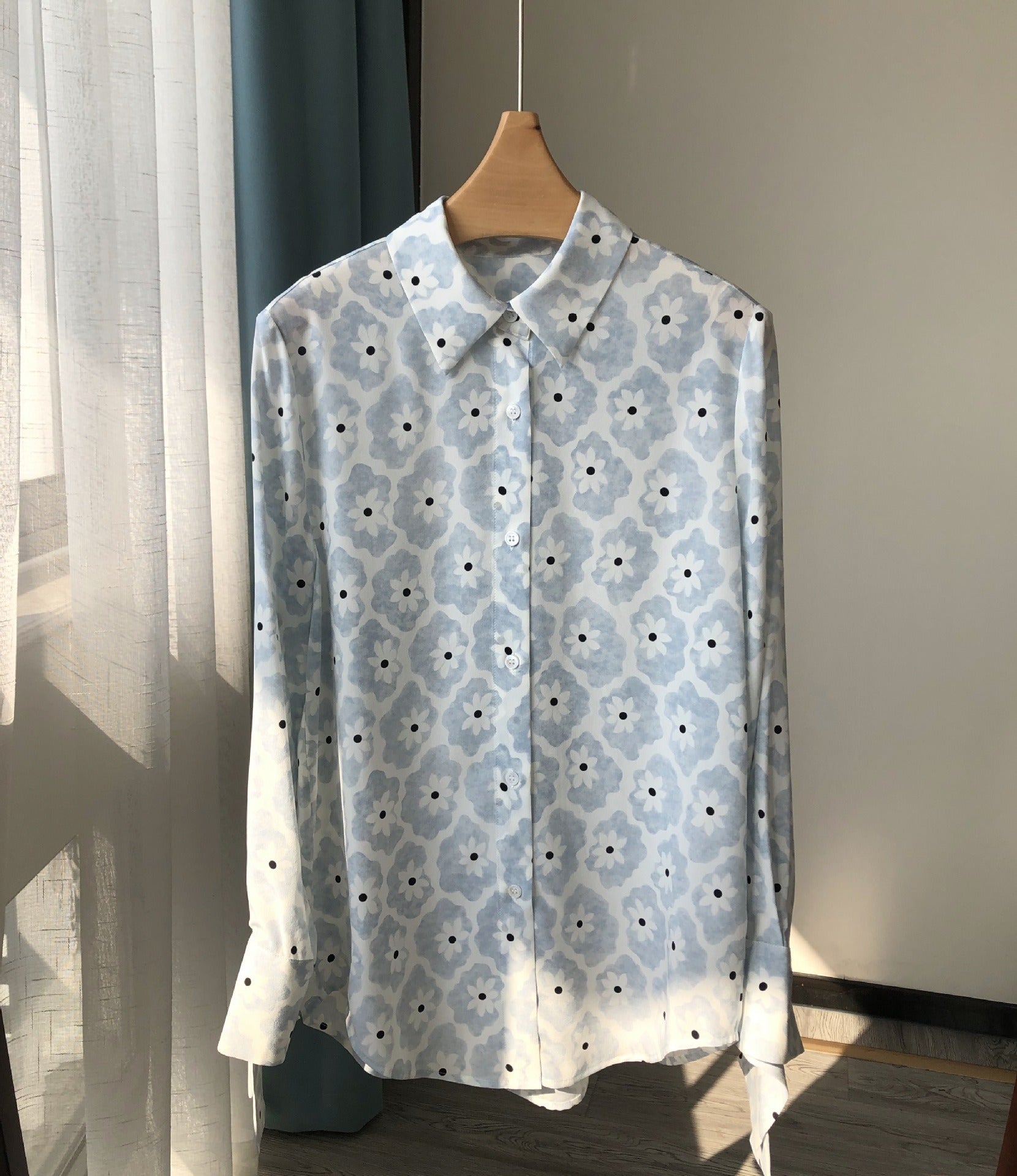 Daisy Silk Shirt - by Gioventù