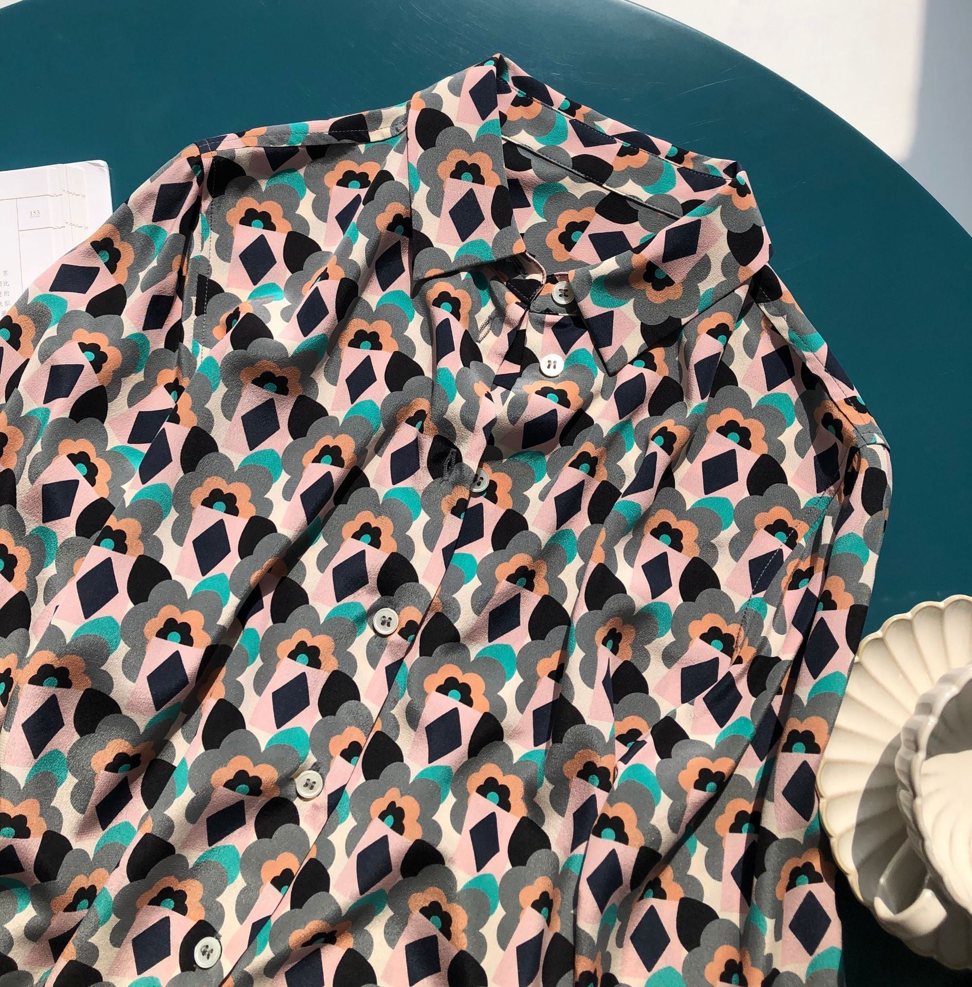 Silk Crepe de Chine Layered Flower Long-Sleeved Shirt with Elegant Design